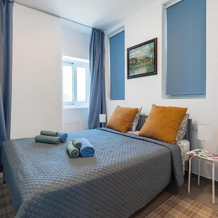 Blue Diamond Beach Villas Paphos Exterior photo